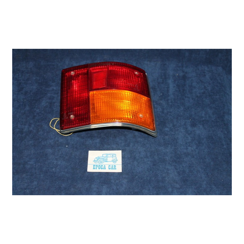 A112 2°S.  REAR RIGHT TAILIGHT  ARIC