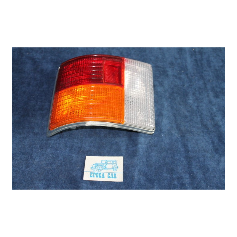 A112 2°S.   FANALINO POST. SX  CON RETRO  BORDO BIANCO  ARIC