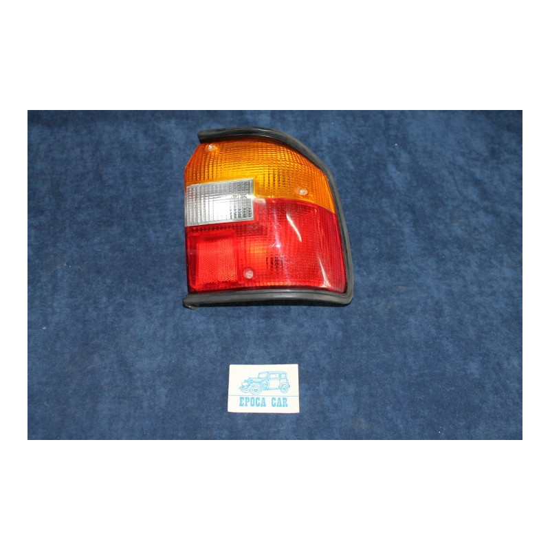 BETA HPE   FANALINO POST DX BORDO NERO   OLSA