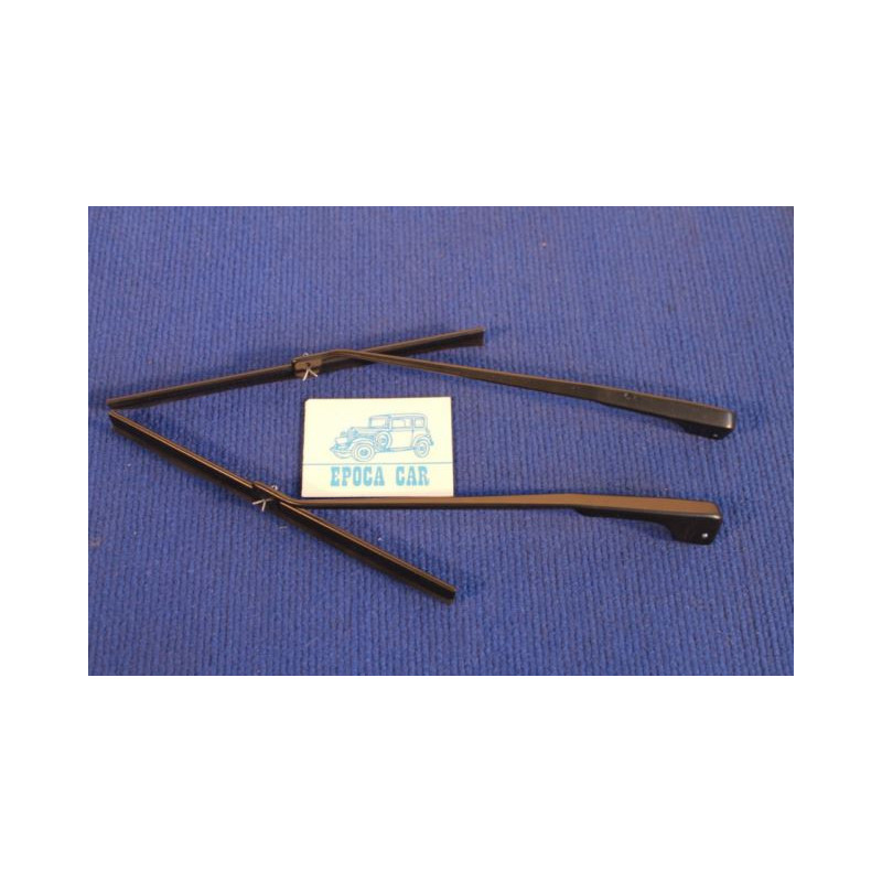 WINDSCREEN ARMS AND WIPER