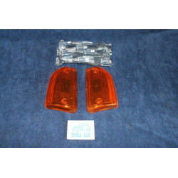 BETA BN 3°S.   COPPIA PLASTICHE PER FANALINI ANT.   CARELLO