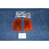 BETA BN 3°S.   COPPIA PLASTICHE PER FANALINI ANT.   CARELLO