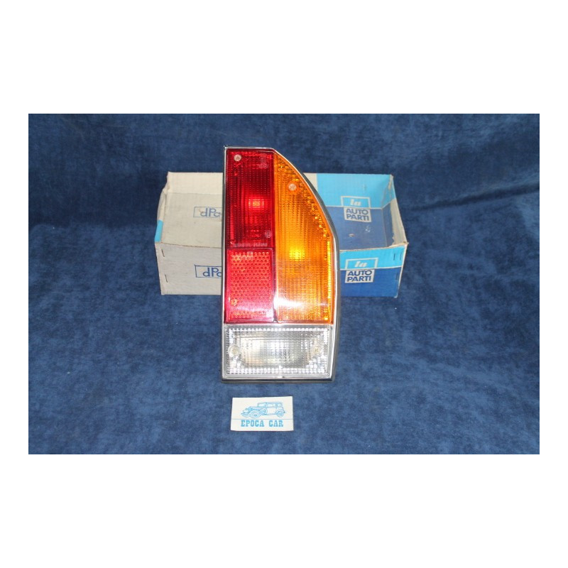 BETA SEDAN 2°S.   REAR RIGHT TAILIGHT   ALTISSIMO