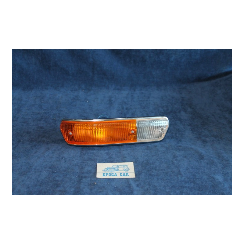 LANCIA 2000 SEDAN   FRONT RIGHT BICOLORED LIGHT   CARELLO