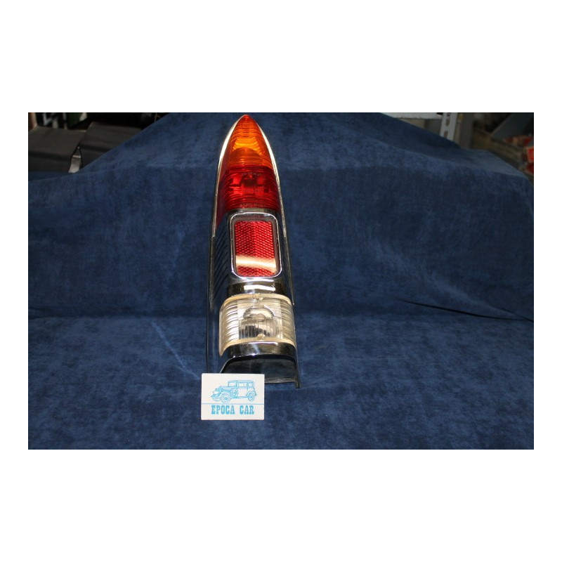 2000 SEDAN 1958    REAR TAILIGHT   ALTISSIMO