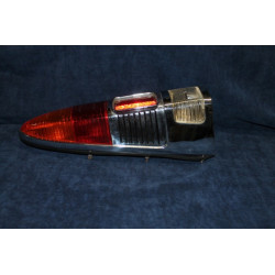 2000 SEDAN 1958    REAR TAILIGHT   ALTISSIMO
