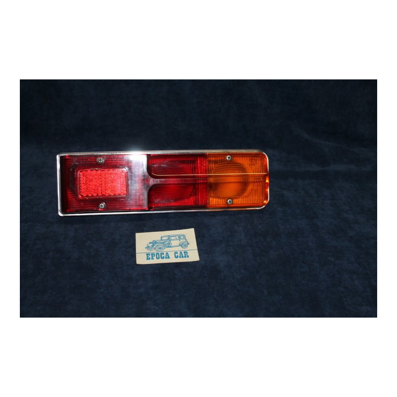 GIULIA 1300   REAR RIGHT TAILIGHT   CARELLO