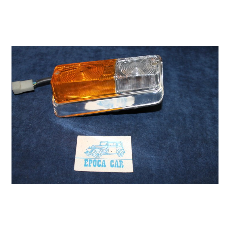 1750 SEDAN 2°S.-2000   BICOLORED FRONT RIGHT LIGHT   OLSA