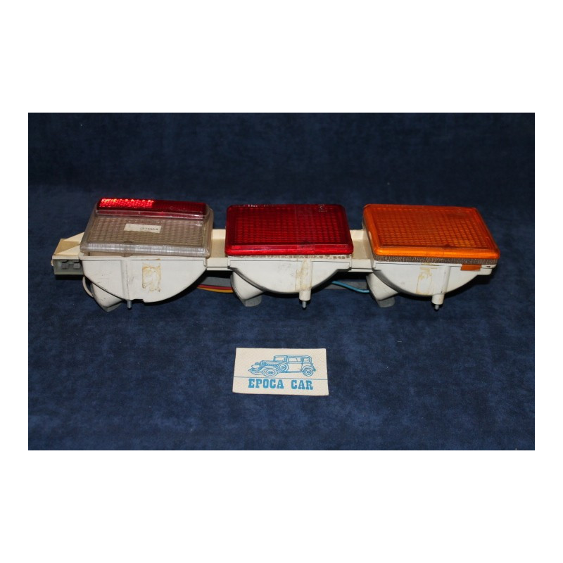 ALFETTA BN 1600-1800   FANALINO POST. DX ( DISCRETE CONDIZIONI : GUARNIZIONI MANCANTI O DETERIORATE)   NUOVA BELLU'
