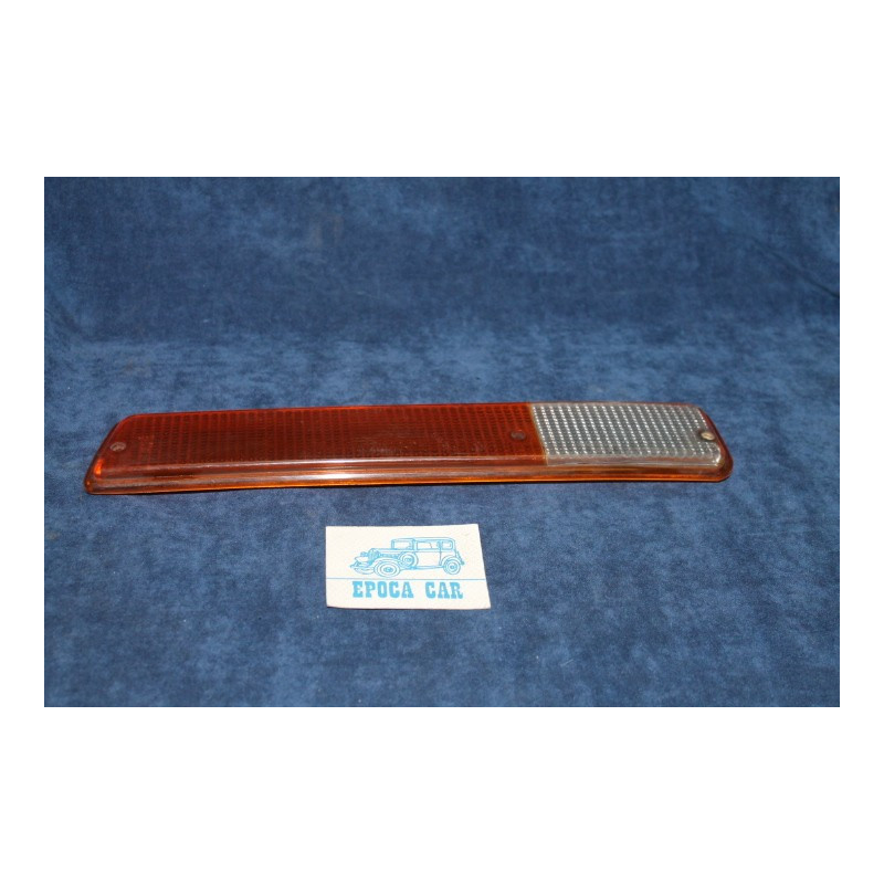 ALFETTA GT1600 GTV2000   PLASTICA BICOLORE PER FANALINO PER FANALINO POST. DX   CARELLO