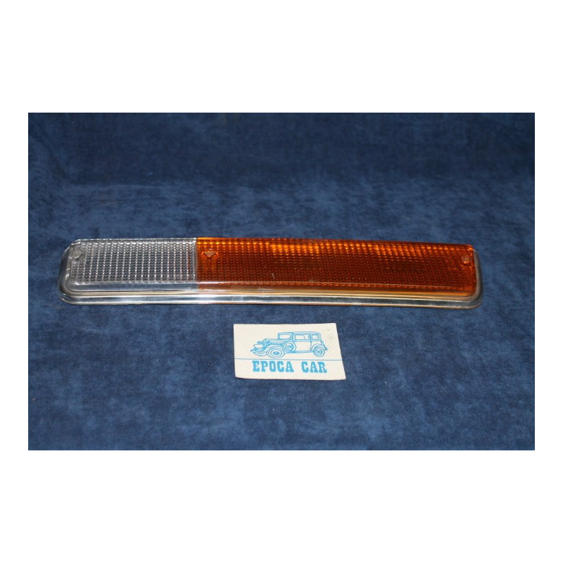 ALFETTA GT1800   PLASTICA BICOLORE PER FANALINO POST. DX   CARELLO
