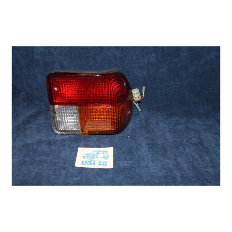 ALFASUD 1°S.   FANALINO POST. DX  ( CORPO ARIC   PLASTICA P.V.)