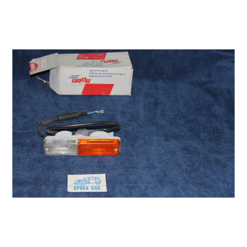 132  (1977-1980)   FRONT LEFT LIGHT   OLSA