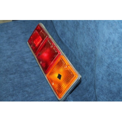 132 1°S.   REAR RIGHT TAIL LIGHT   STARS
