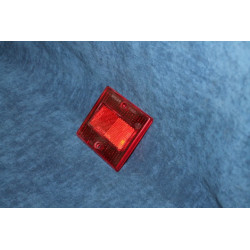 132 1°S.   RED LENS WITH REFLECTOR FOR REAR LEFT TAIL LIGHT   ALTISSIMO
