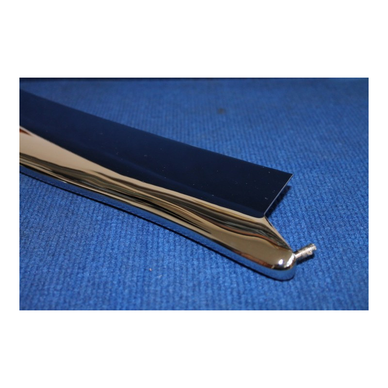 BAFFO ORIZZONTALE FRONTALE (dx + sx)