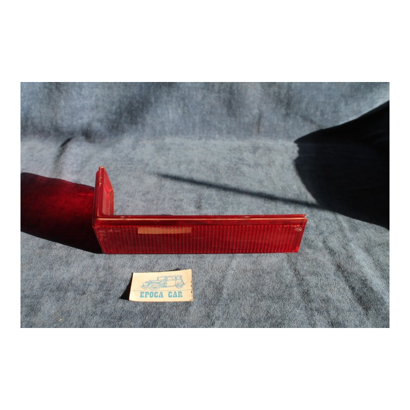 130 COUPE'  PLASTICA ROSSA PER FANALINO POST. SX    STARS