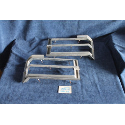 130 SEDAN  PAIR FRAMES FOR REAR LIGHTS   CROMODORA