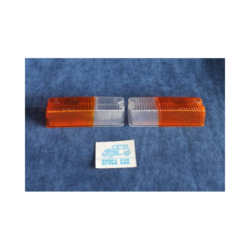 128 3P  COPPIA PLASTICHE BICOLORI PER FANALINI ANT.   ALTISSIMO