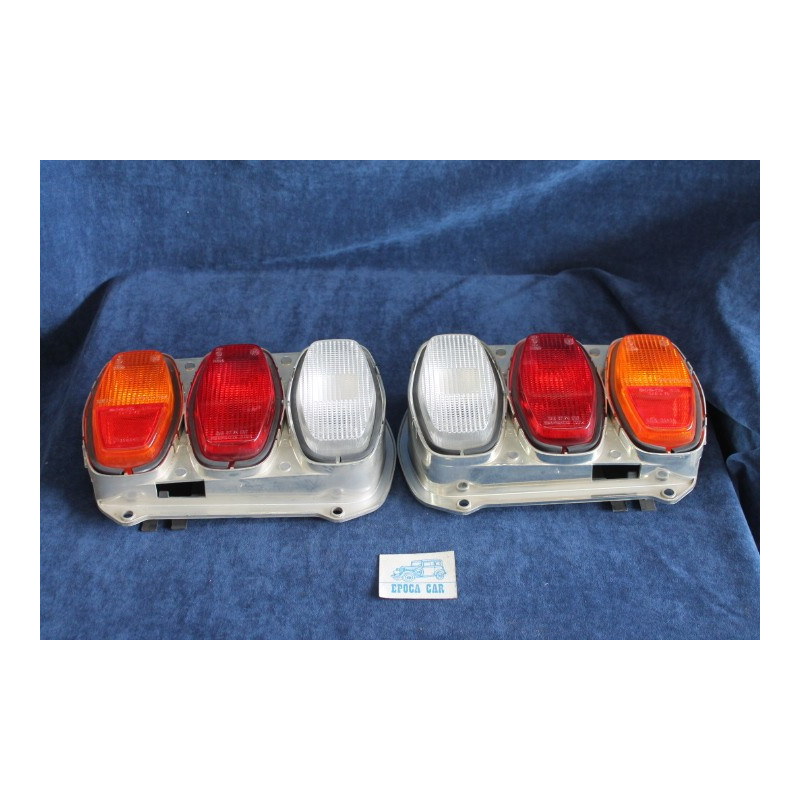 128 3P  PAIR REAR LIGHT   CRHOME EDGE   SIEM