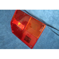 128 U.T.  PLASTICA PER FANALINO POST. DX   SIEM