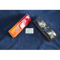 128 SEDAN SPECIAL '72  PAIR REAR LIGHTS   STARS