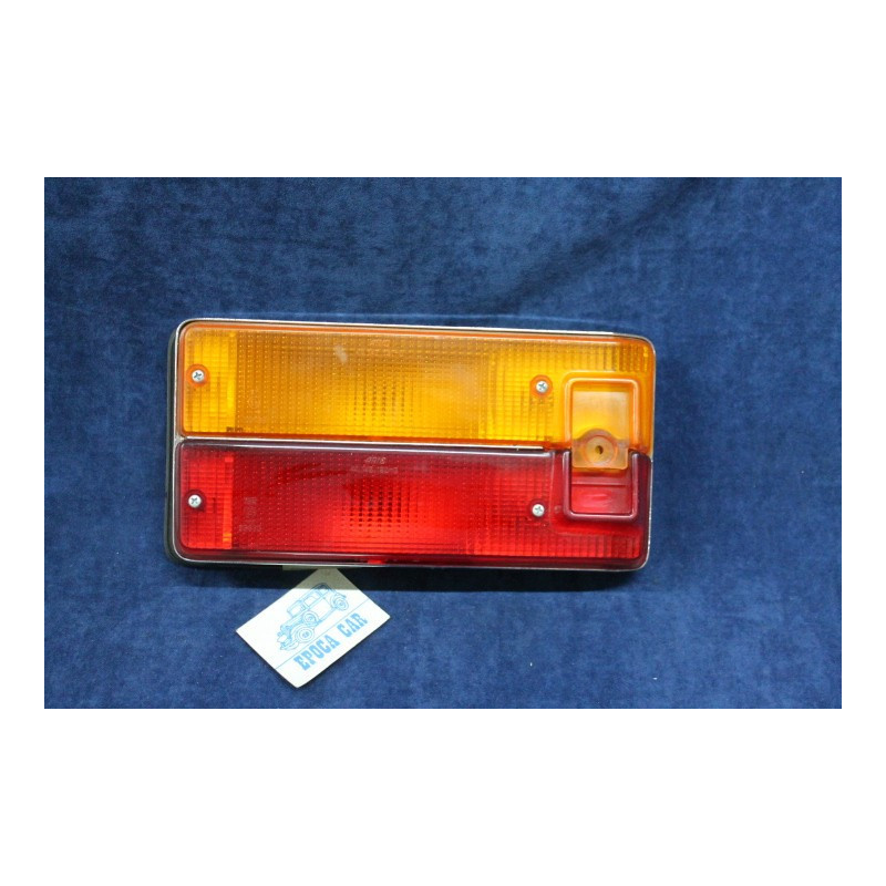 125 SPECIAL 2°S '71  REAR RIGHT LIGHT   ARIC