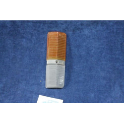 125 1°S  PLASTICA BICOLORE PER FANALINO ANT. SX   LEART