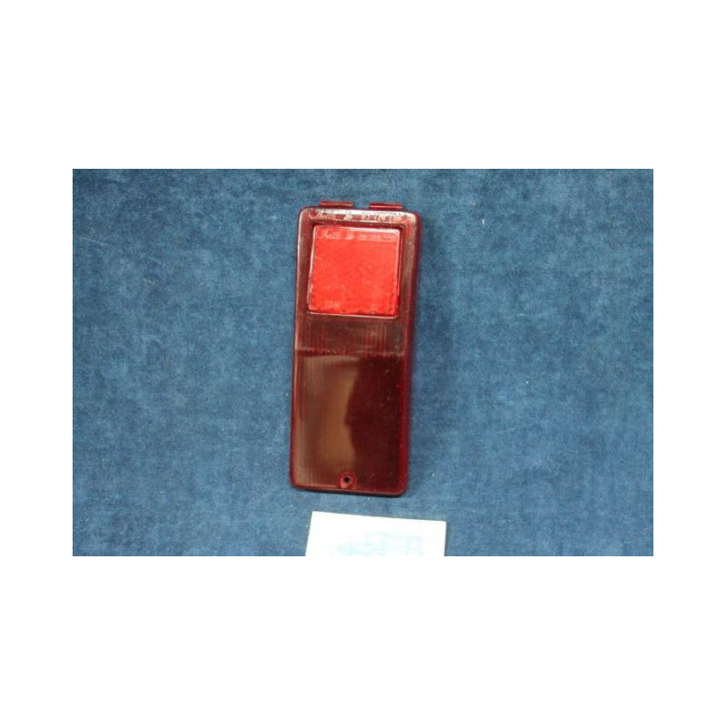 125 1°S  PLASTICA ROSSA PER FANALINO POST. DX E SX    BELLU'