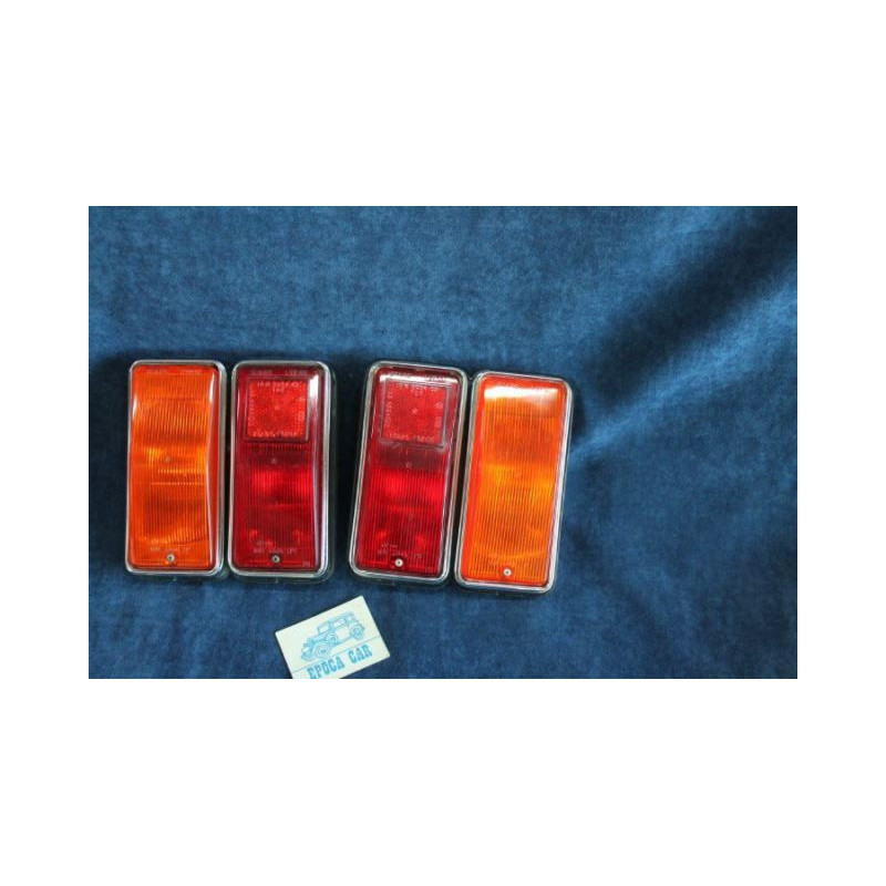 125 1°S  PAIR REAR LIGHTS    STARS