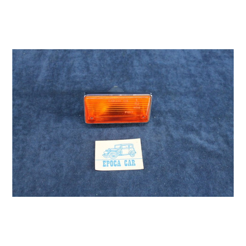 124 SEDAN  ORANGE FRONT RIGHT LIGHT   CATALUX