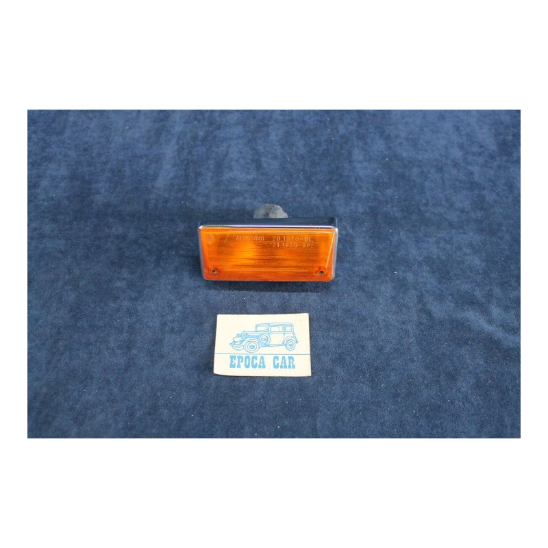 124 SEDAN ORANGE FRONT LEFT LIGHT ALTISSIMO