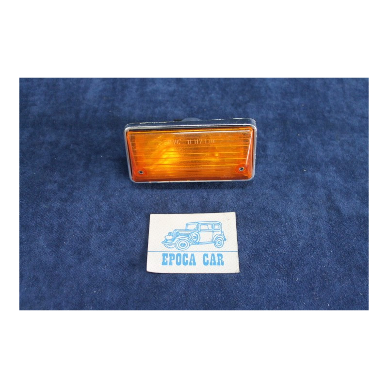 124 SEDAN  ORANGE FRONT LEFT  LIGHT  (PLASTIC)   ARIC