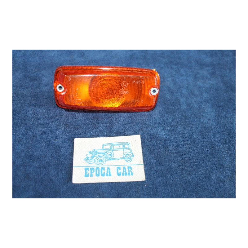 850 SEDAN  ORANGE FRONT RIGHT LIGHT   CATALUX