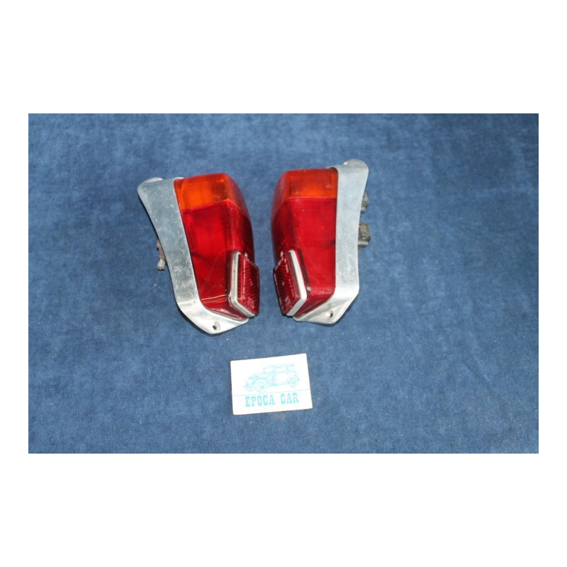 500 D  PAIR REAR LIGHTS   STARS