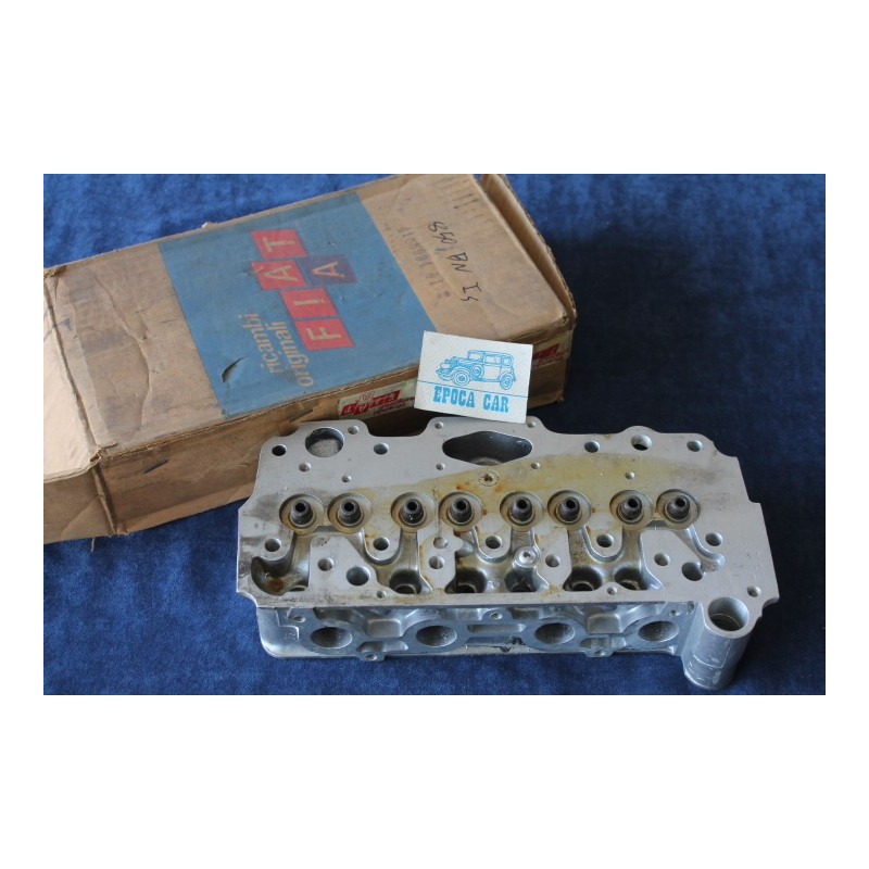 TESTA MOTORE PER FIAT 850 BERLINA PRIMA SERIE COD FIAT 4188994 NOS