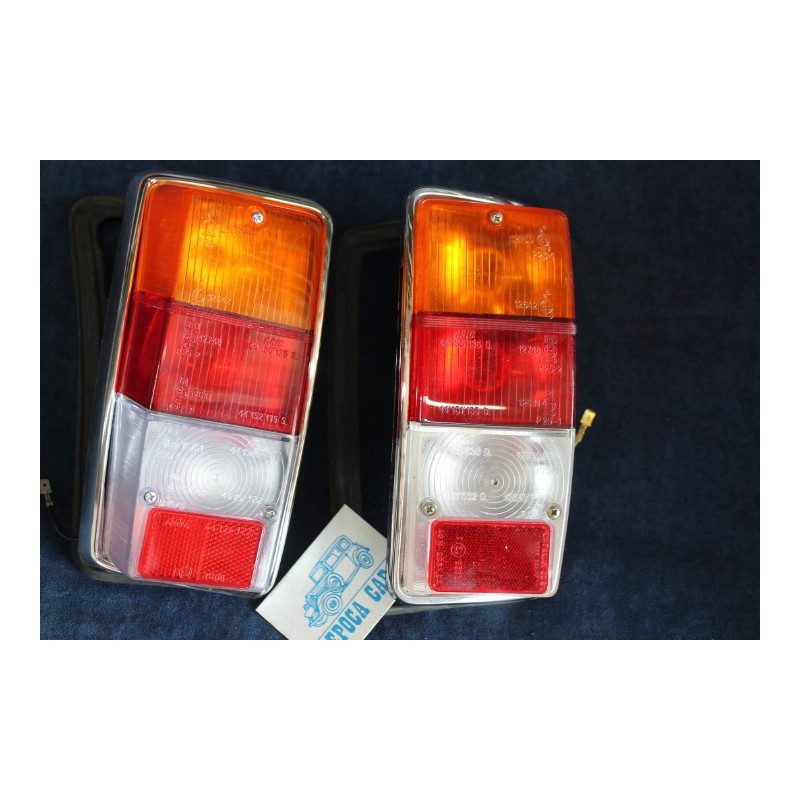 COUPLE TAIL LIGHTS  ARIC CON RETRO 2 serie NOS