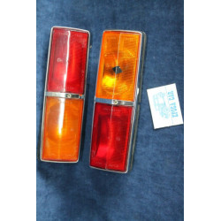 COUPLE TAIL LIGHTS STARS FIAT 124 1s