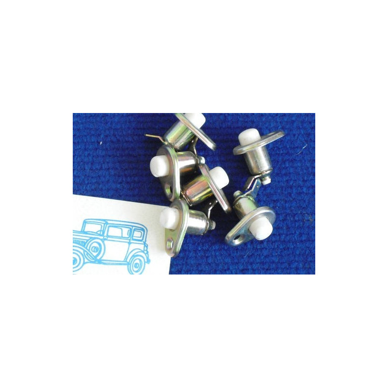 PULSANTE LUCE VANO PORTA (CAD.)