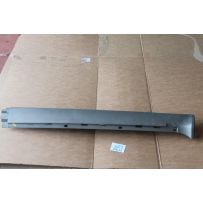 PROFILO SOTTOPORTA DESTRO GRIGIO COD 1167190174