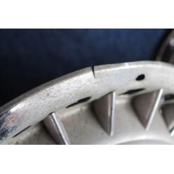 SET 4 PCS USED HUBCAP WHEELS DIAM CM 39,5 AS THEY ARE. PLEASE SEE PICTURES