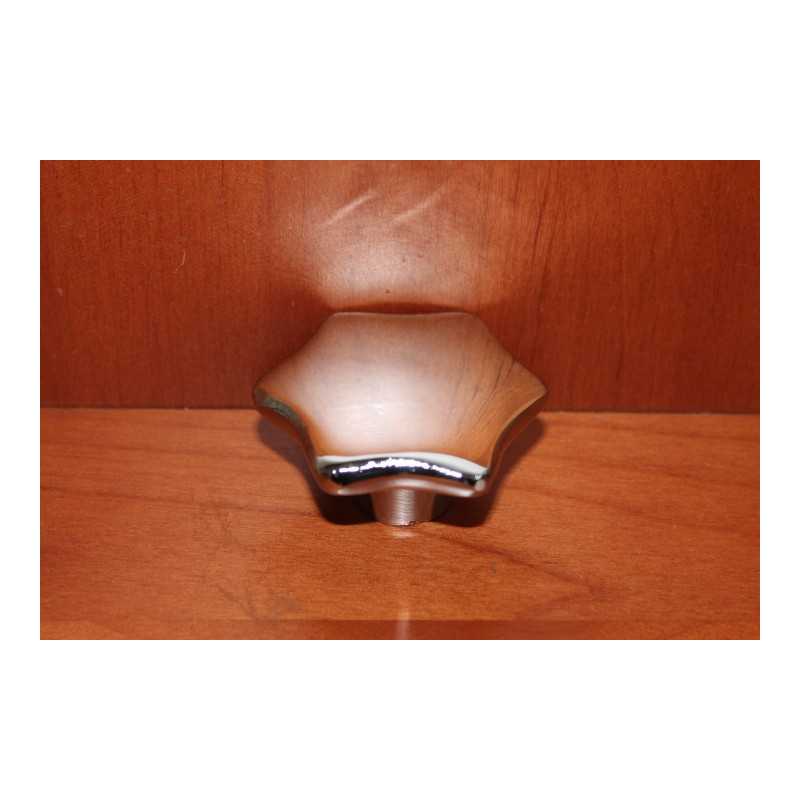 KNOB  OPEN FRONT WINDOW EACH