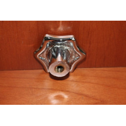 KNOB  OPEN FRONT WINDOW EACH