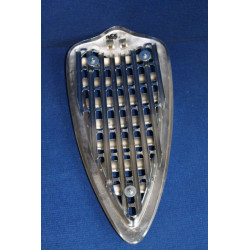 FRONT CENTRE HEARTH COMPLETE OF GRILL AND EMBLEM A.R. 1900