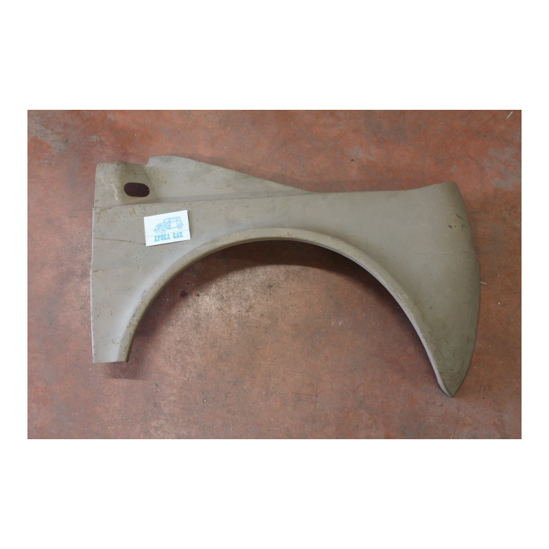 126  FRONT RIGHT FENDER  4309977