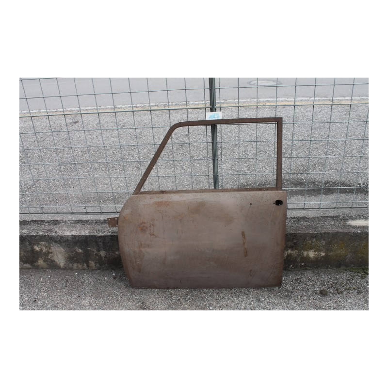 FIAT 1800-2100  FRONT LEFT DOOR