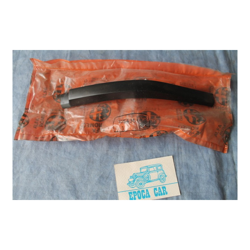 ALFASUD TI FRONT BUMPER SIDE RUBBER AR 105436