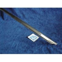 BEAD ON DOOR WINDOW SILL RH-OUTER