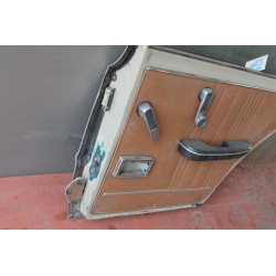 DOOR USED REAR RIGHT RESTORED  ( 2  MODEL)