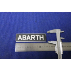 ABARTH  SCRITTA SU FONDO NERO IN METALLO